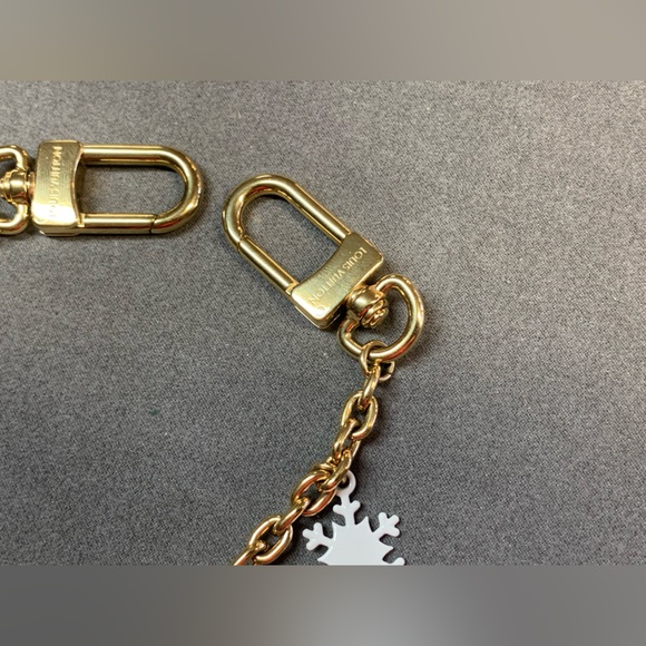 Louis Vuitton Vivienne Ice Skate Chain Bag Charm M01440 - Picture 4 of 16